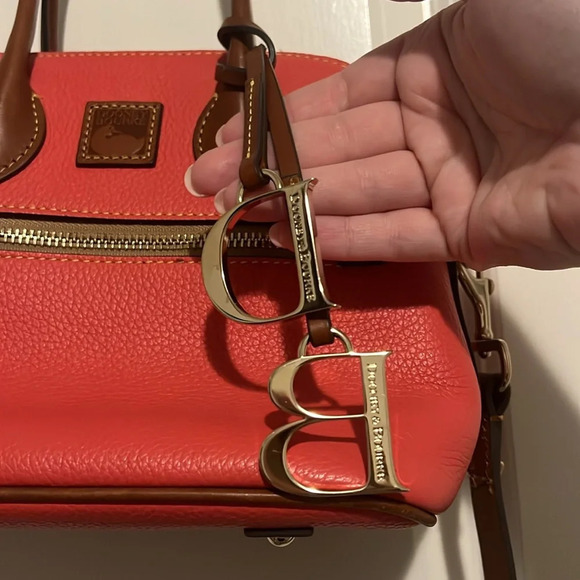 Dooney & Bourke Coral Pebble Grain Domed Satchel Purse Crossbody NWOT - Picture 5 of 15